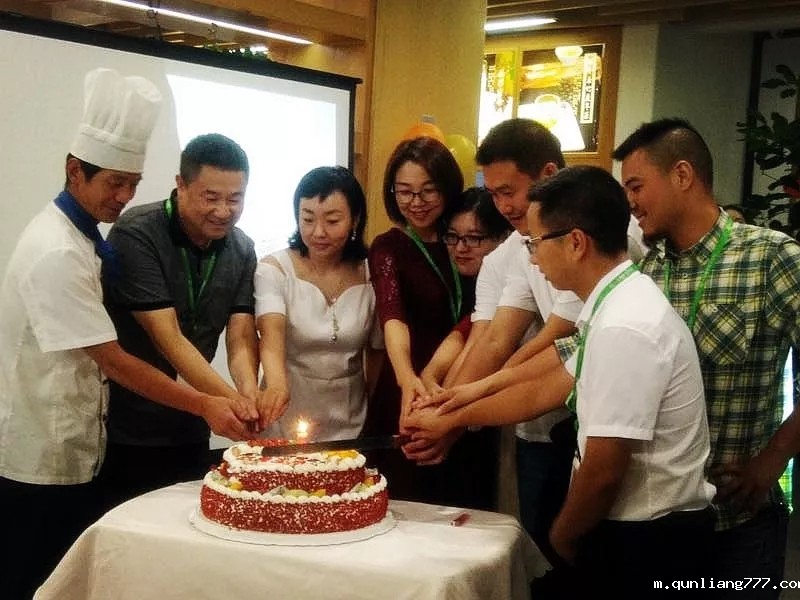 1539652493496027.jpg 4.jpg