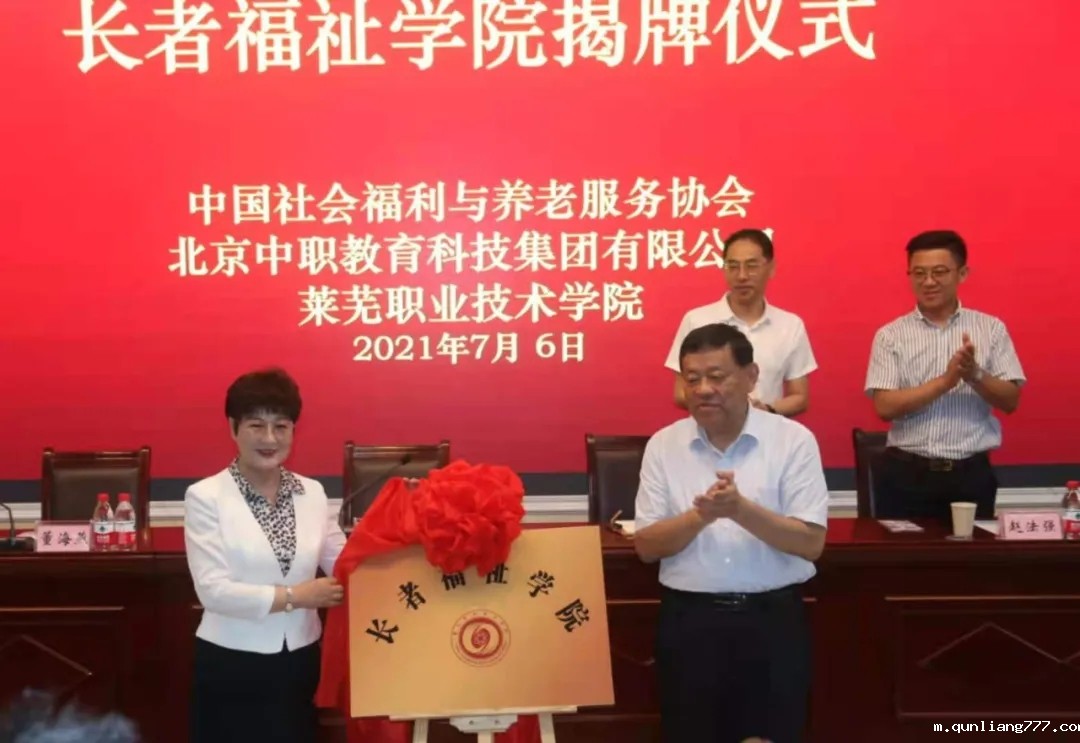 1629789692463753.jpg 640.webp (18).jpg