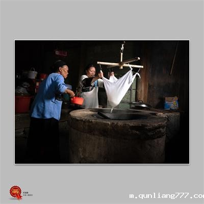 D22 打豆腐 蒋丽田.jpg